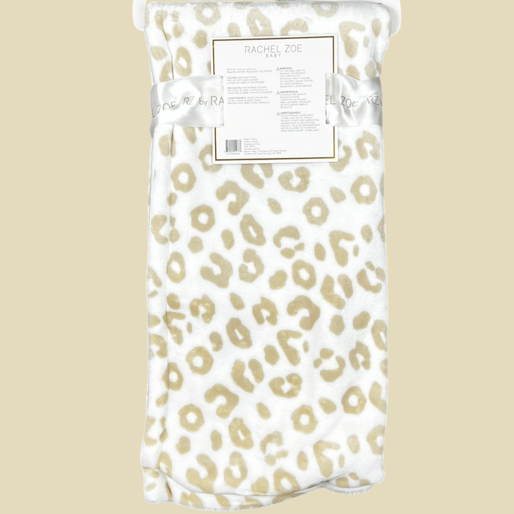 Rachel Zoe - ‘Animal Print’ Baby Blanket. 30“x40“ NWT. Firm unless bundled! - Picture 2 of 4